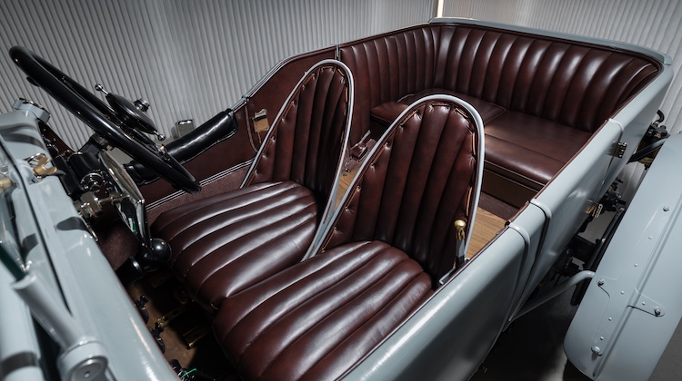 The Hog Ring - Bentley Brings Vintage Vibes to Modern Interiors with New Heritage Leather