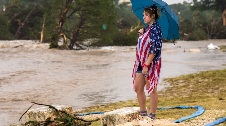 The Hog Ring - Support Trimmers Affected by Catastrophic Flooding in Texas