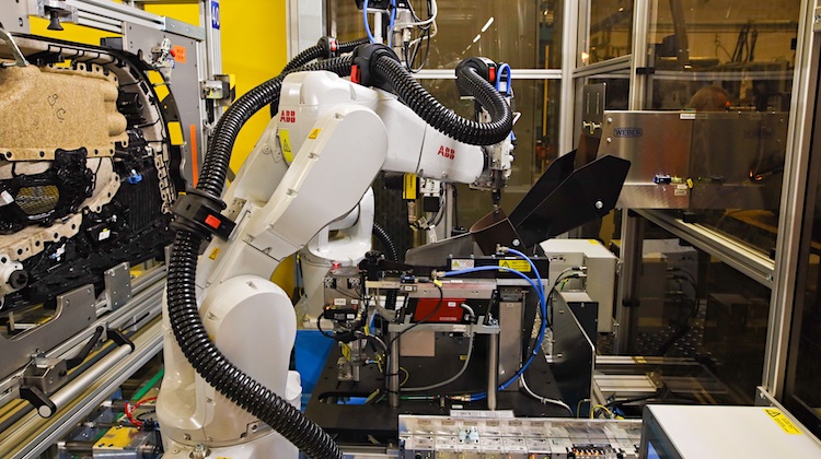 The Hog Ring - These Robots Can Assemble Two Vehicle Door Panels in 40 Seconds 1